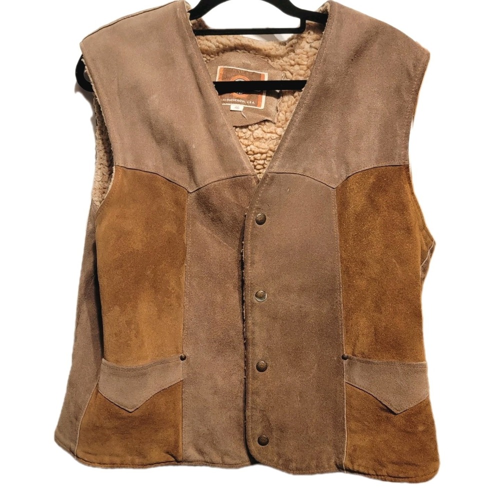Vintage‎ Pioneer Wear Suede Sherpa Lined Vest Mens 46 Snap Western Cowboy USA